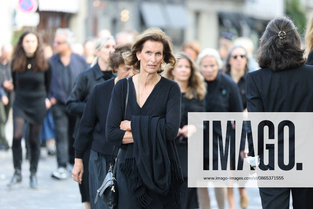 Nicolas Altmayer Funeral - Paris Anne-Claire de Liedekerke during the funeral of French film producer Nicolas Altmayer at Saint Germain des Pres church in Paris, France on August 31, 2026. He was the co-founder of Mandarin Compagnie, and died in a car accident with his partner, Dior executive Mathilde Favier on August 17, aged 61 and 57, respectively. Photo by Raphael Lafargue ABACAPRESS.COM Paris France