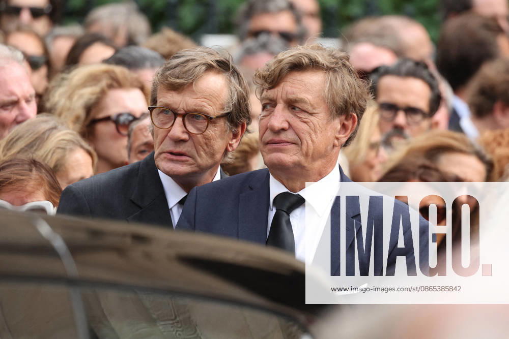 Christian and Emmanuel Altmayer Leaving Nicolas Altmayer’s funeral at the Church of Saint-Germain-des-Prés in Paris on August 31, 2026 Dominique Jacovides Cyril Moreau Bestimage Leaving Nicolas Altmayer’s funeral at the Church of Saint-Germain-des-Prés in Paris on August 31, 2026, Paris, France