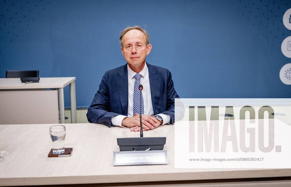 THE HAGUE Kees van der Staaij during the public hearings of the parliamentary inquiry committee into the coronavirus policy. During the coronavirus period, he was a Member of Parliament and party leader for the SGP. ROBIN UTRECHT ANP netherlands out - belgium out