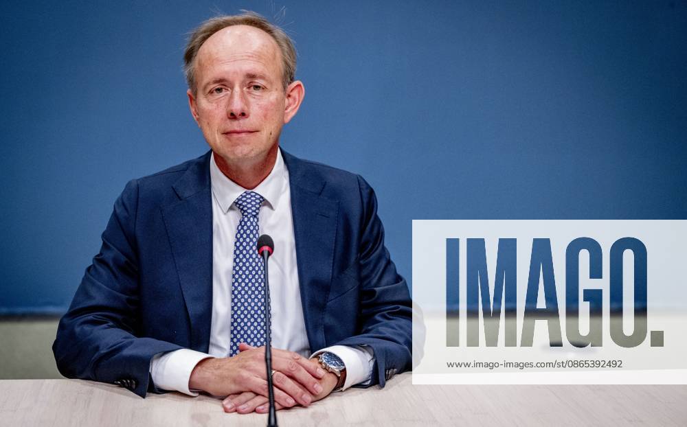THE HAGUE Kees van der Staaij during the public hearings of the parliamentary inquiry committee into the coronavirus policy. During the coronavirus period, he was a Member of Parliament and party leader for the SGP. ROBIN UTRECHT ANP netherlands out - belgium out