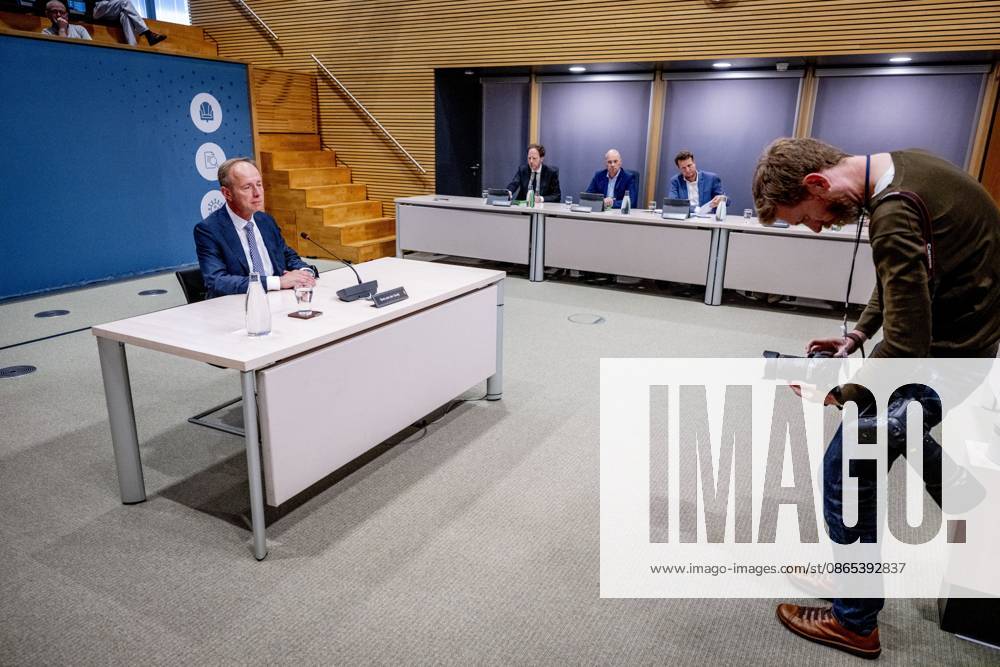 THE HAGUE Kees van der Staaij during the public hearings of the parliamentary inquiry committee into the coronavirus policy. During the coronavirus period, he was a Member of Parliament and party leader for the SGP. ROBIN UTRECHT ANP netherlands out - belgium out