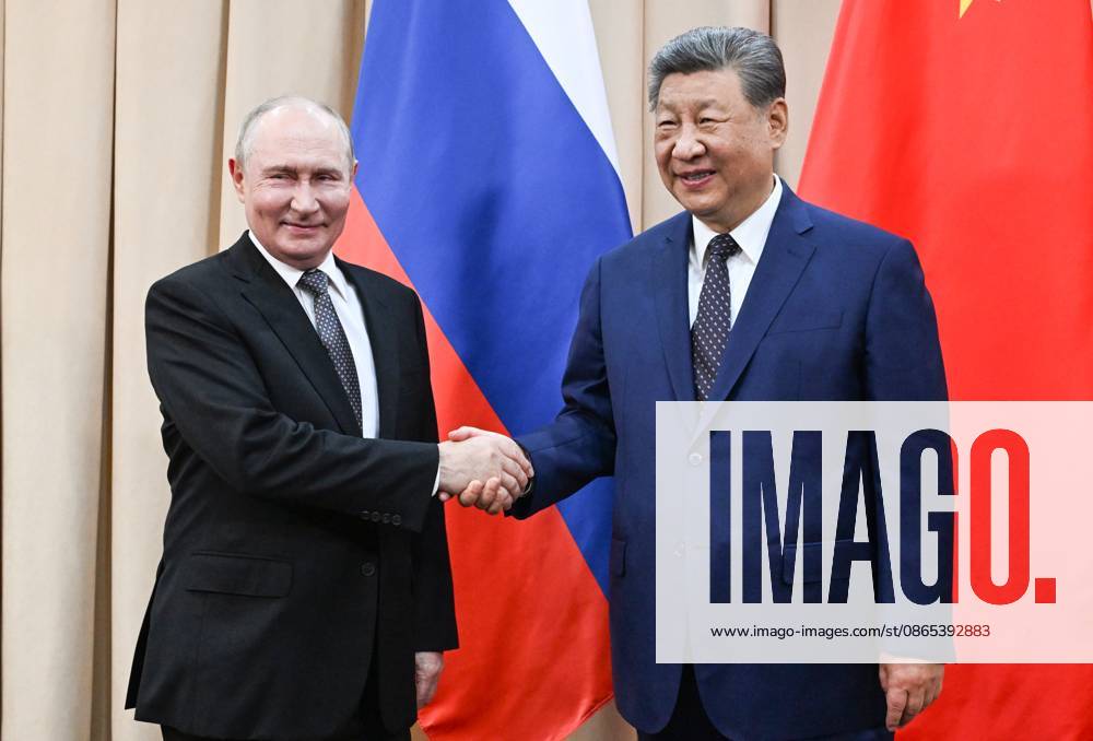 Kyrgyzstan Putin SCO Summit 9231770 31.08.2026 Russian President Vladimir Putin and Chinese President Xi Jinping shake hands as they pose for photos before a meeting on the sidelines of the Shanghai Cooperation Organization (SCO) summit in Bishkek, Kyrgyzstan. Kristina Solovyova Sputnik Bishkek Kyrgyzstan