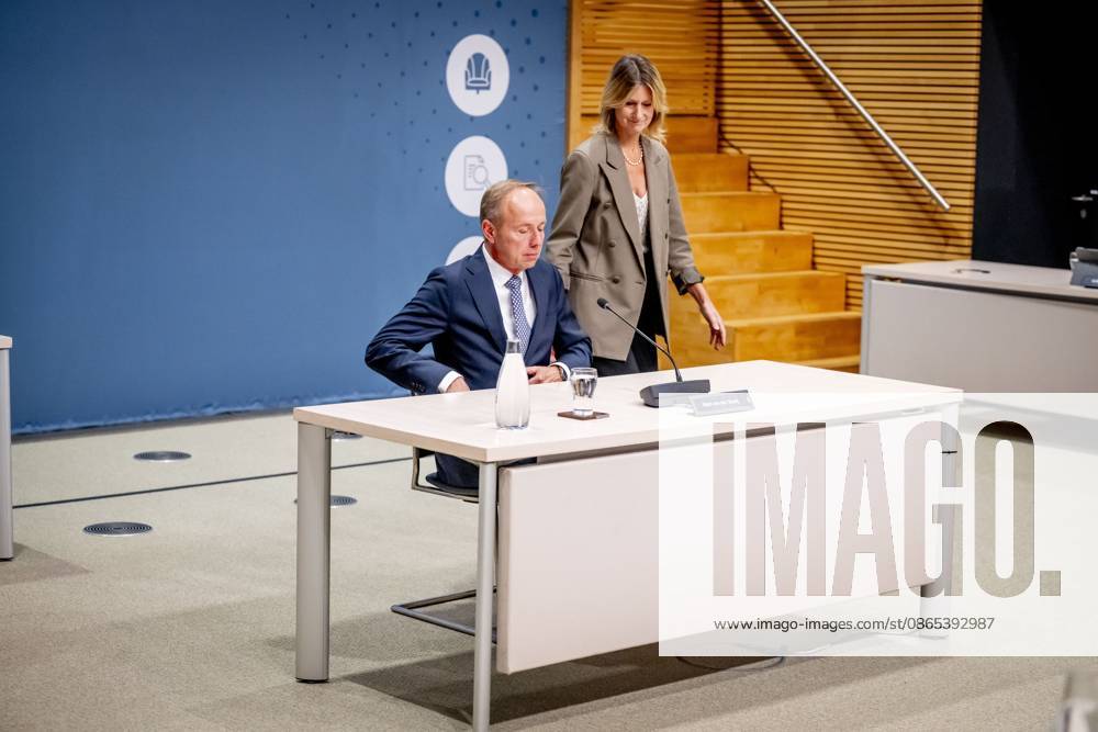 THE HAGUE Kees van der Staaij during the public hearings of the parliamentary inquiry committee into the coronavirus policy. During the coronavirus period, he was a Member of Parliament and party leader for the SGP. ROBIN UTRECHT ANP netherlands out - belgium out
