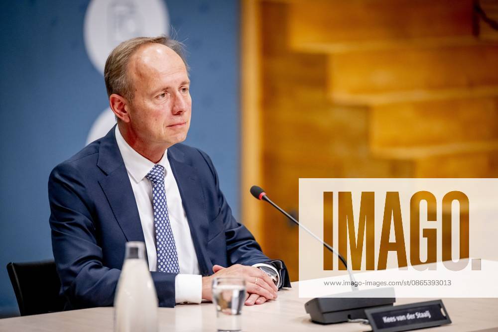 THE HAGUE Kees van der Staaij during the public hearings of the parliamentary inquiry committee into the coronavirus policy. During the coronavirus period, he was a Member of Parliament and party leader for the SGP. ROBIN UTRECHT ANP netherlands out - belgium out