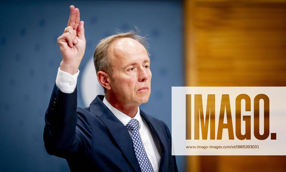 THE HAGUE Kees van der Staaij during the public hearings of the parliamentary inquiry committee into the coronavirus policy. During the coronavirus period, he was a Member of Parliament and party leader for the SGP. ROBIN UTRECHT ANP netherlands out - belgium out