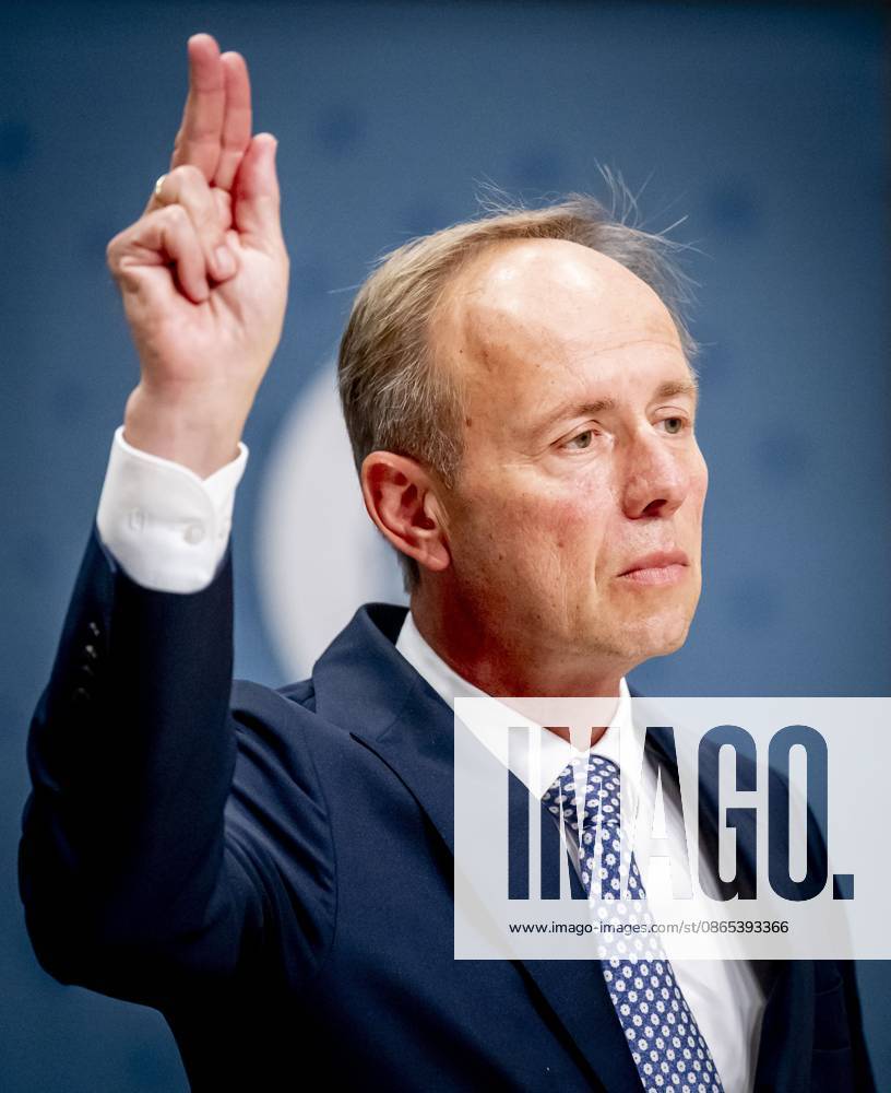 THE HAGUE Kees van der Staaij during the public hearings of the parliamentary inquiry committee into the coronavirus policy. During the coronavirus period, he was a Member of Parliament and party leader for the SGP. ROBIN UTRECHT ANP netherlands out - belgium out
