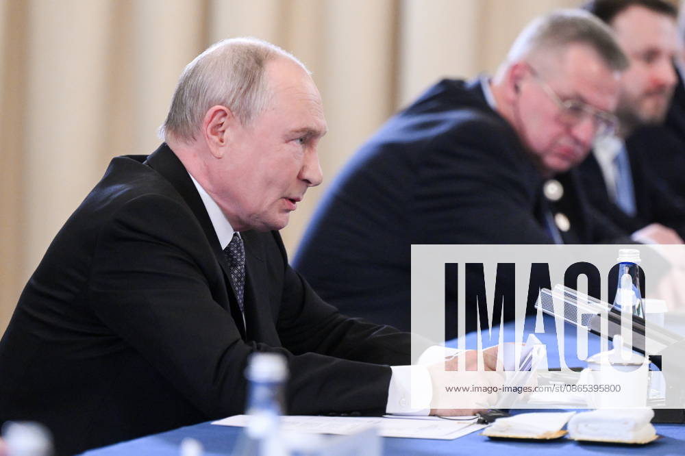 KYRGYZSTAN, BISHKEK - AUGUST 31, 2026: Russias President Vladimir Putin (L) is seen during a meeting with China s President Xi Jinping at the Hyatt Regency Bishkek Hotel on the sidelines of the 2026 SCO Summit Bishkek Kyrgyzstan - ZUMAt113 20260831_zaa_t113_165