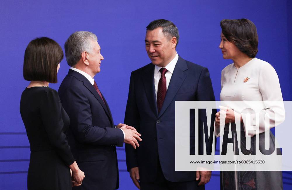 Kyrgyzstan Putin SCO Summit 9231943 31.08.2026 Uzbek President Shavkat Mirziyoyev and his spouse Ziroat are welcomed by Kyrgyz President Sadyr Japarov and his spouse Aigul Japarova during the opening ceremony of the 6th World Nomad Games in Bishkek, Kyrgyzstan. Vyacheslav Prokofiev Sputnik Bishkek Kyrgyzstan