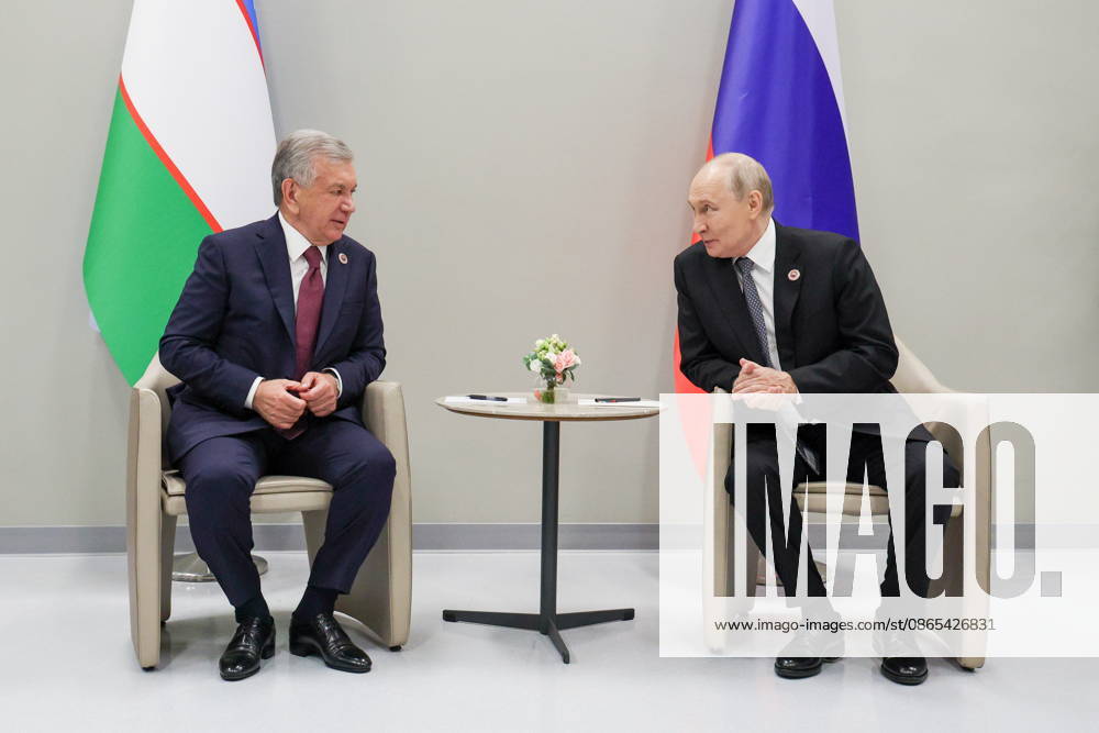 KYRGYZSTAN, BISHKEK - AUGUST 31, 2026: Shavkat Mirziyoyev (L), President of Uzbekistan, and his counterpart Vladimir Putin of Russia hold a meeting on the sidelines of the 2026 SCO Summit Bishkek Kyrgyzstan - ZUMAt113 20260831_zaa_t113_391