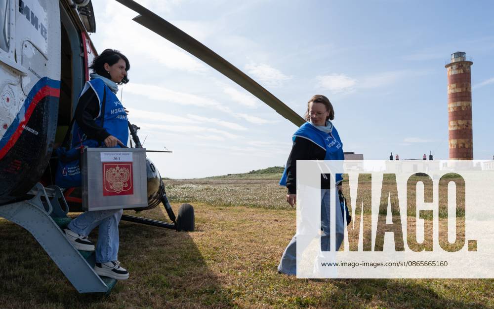 Russia Parliamentary Election Early Voting 9234391 02.09.2026 Members of the Yelizovo Election Commission exit a helicopter during early voting in remote and hard-to-reach areas for elections to the ninth State Duma and the fifth Kamchatka Regional Legislative Assembly in Kamchatka Territory, Russia. Alexandr Piragis Sputnik Kamchatka Region Russia