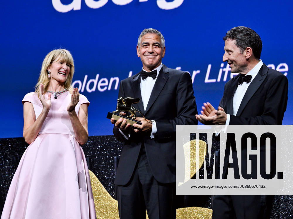 IPA88039081 - Venice, 83rd Venice International Film Festival 2026 - Night 1 - Opening ceremony in the Sala Grande for the Lifetime Achievement Lion - Pictured: Laura Dern, GEORGE CLOONEY, Pietrangelo Buttafuoco
