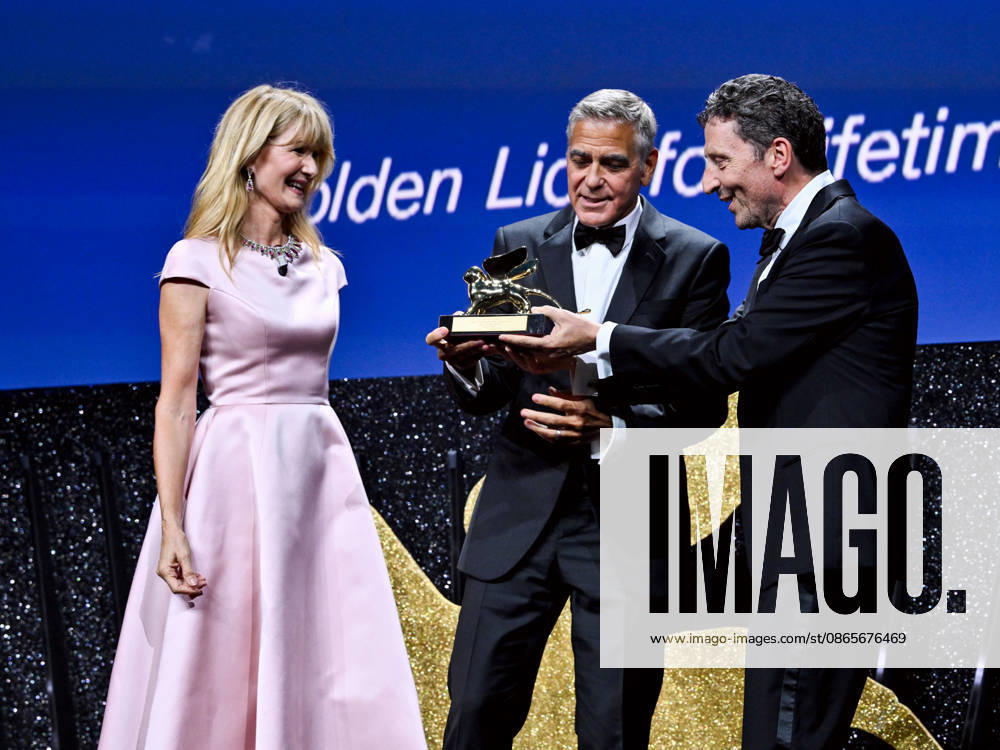IPA88039074 - Venice, 83rd Venice International Film Festival 2026 - Night 1 - Opening ceremony in the Sala Grande for the Lifetime Achievement Lion - Pictured: Laura Dern, GEORGE CLOONEY, Pietrangelo Buttafuoco