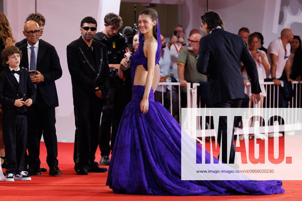 News - Kineo Award Red Carpet - The 83rd Venice International Film Festival VENICE, ITALY - SEPTEMBER 05: Nicola Peltz Beckam and Brooklyn Beckam attend the Kineo Award Red Carpet during the 83rd Venice International Film Festival at Sala Grande on September 05, 2026 in Venice, Italy. Photo: Cinzia Camela. Lido di Venezia Palazzo del Cinema Italy