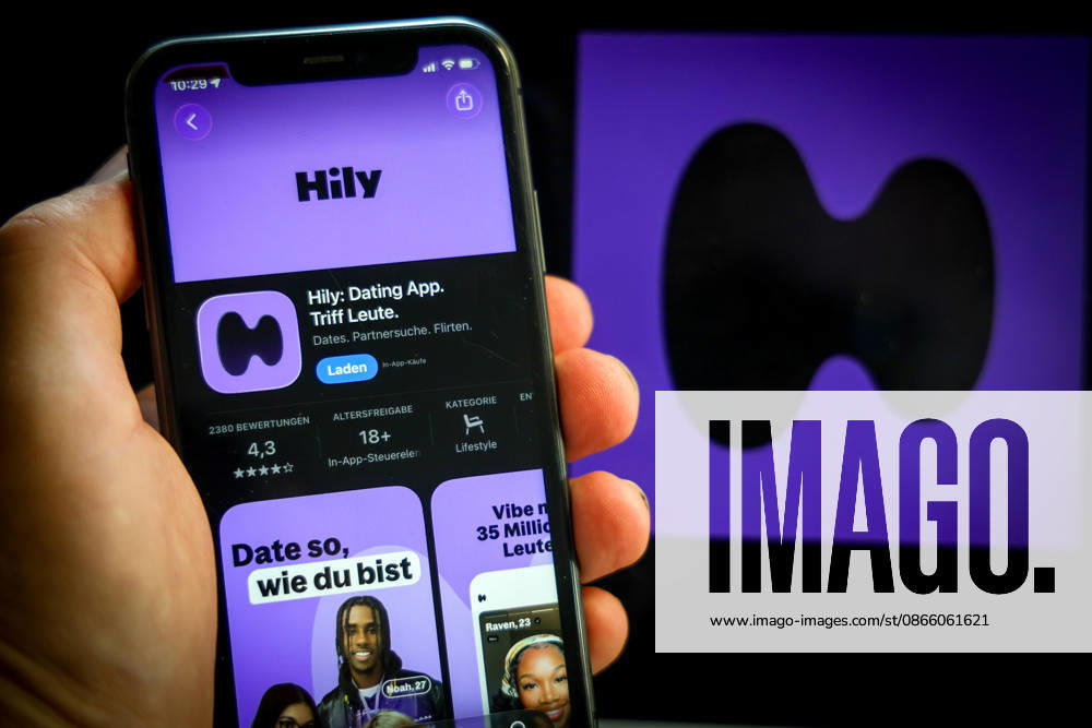 Apple App Store auf einem iPhone. Essenzielle Dating Apps. Hily, Dating App. Triff Freunde. Das iPhone wird in der Hand gehalten.. 06.09.2026