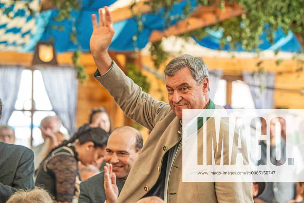 Markus Söder, Bayerischer Ministerpräsident, CSU, beim traditionellen Politischen Frühschoppen auf dem Volksfest Gillamoos, Abensberg, 07.09.2026 Deutschland, Abensberg, 7. September 2026, Markus Söder, Ministerpräsident Bayern, CSU, Rede beim traditionellen Politischen Frühschoppen auf dem Volksfest Gillamoos, Hofbräuzelt, Gillamoos Montag, Politik, Bayern,