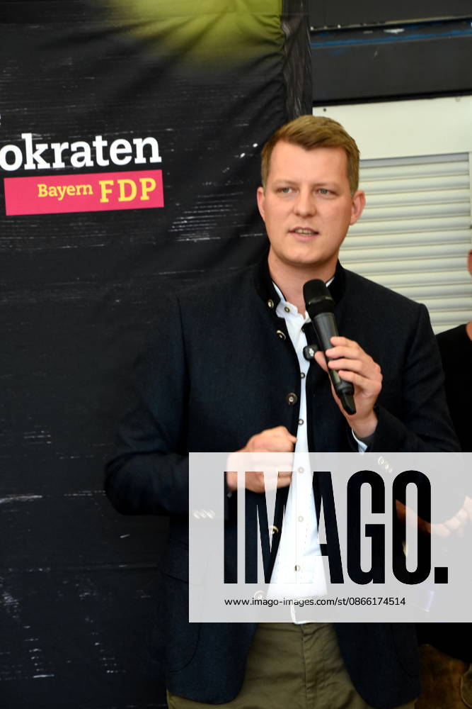Henning Höne MDL stellvertretender FDP-Bundesvorsitzender Abensberg 07.09.2026 Politischer Fruehschopen am Gillermoosim FDP im Gillamoosicci-Zelt Foto Abendsberg