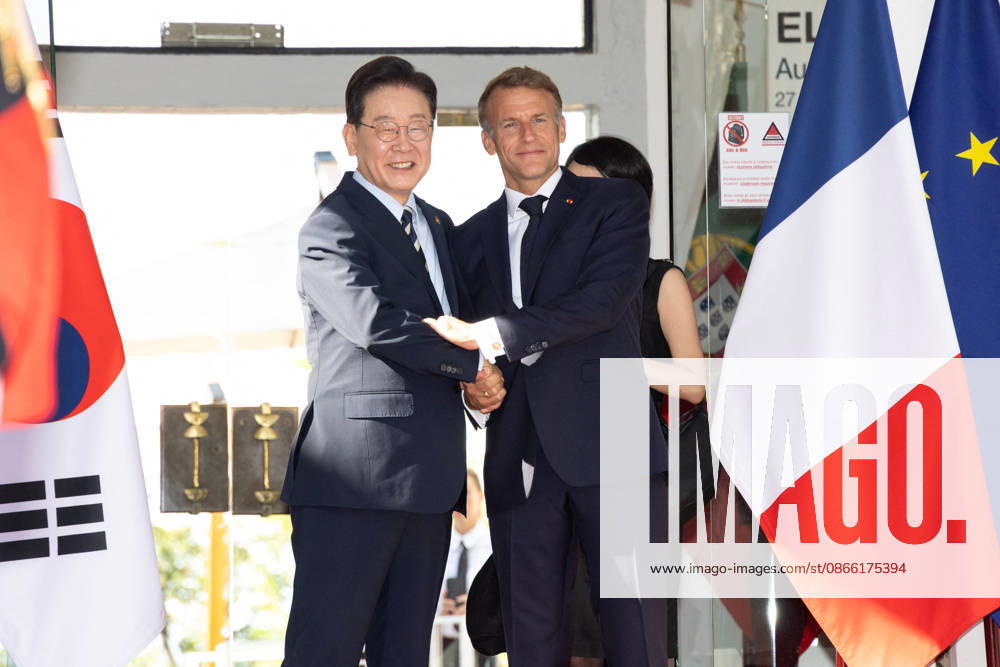 Lumiere Summit - Paris French President Emmanuel Macron welcomes South Korea s President Lee Jae Myung at the Lumière Summit meeting on the future of cinema and the moving-image industry at the Maeght Foundation in Saint-Paul-de-Vence, southeastern France, on September 7, 2026. Photo by Syspeo Pool ABACAPRESS.COM Saint-Paul De Vence France