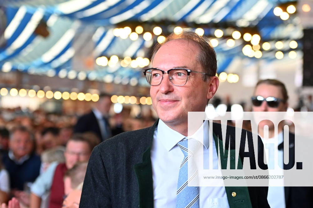 Alexander DOBRINDT (Bundesinnenminister), Einzelbild,angeschnittenes Einzelmotiv,Portraet,Portrait,Porträt. Politischer Gillamoos am 07.09.2026 in Abensberg,
