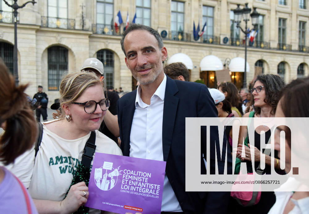 Politicians Join Feminist Coalition Press Briefing For Loi Integrale Against Sexual Violence - Paris Raphael Glucksmann during the rally against sexual violence for a comprehensive law Loi Integrale in front of the Ministry of Justice at Place Vendome in Paris, France on September 7, 2026. Photo by Alain Apaydin ABACAPRESS.COM Paris France