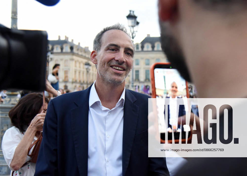 Politicians Join Feminist Coalition Press Briefing For Loi Integrale Against Sexual Violence - Paris Raphael Glucksmann during the rally against sexual violence for a comprehensive law Loi Integrale in front of the Ministry of Justice at Place Vendome in Paris, France on September 7, 2026. Photo by Alain Apaydin ABACAPRESS.COM Paris France
