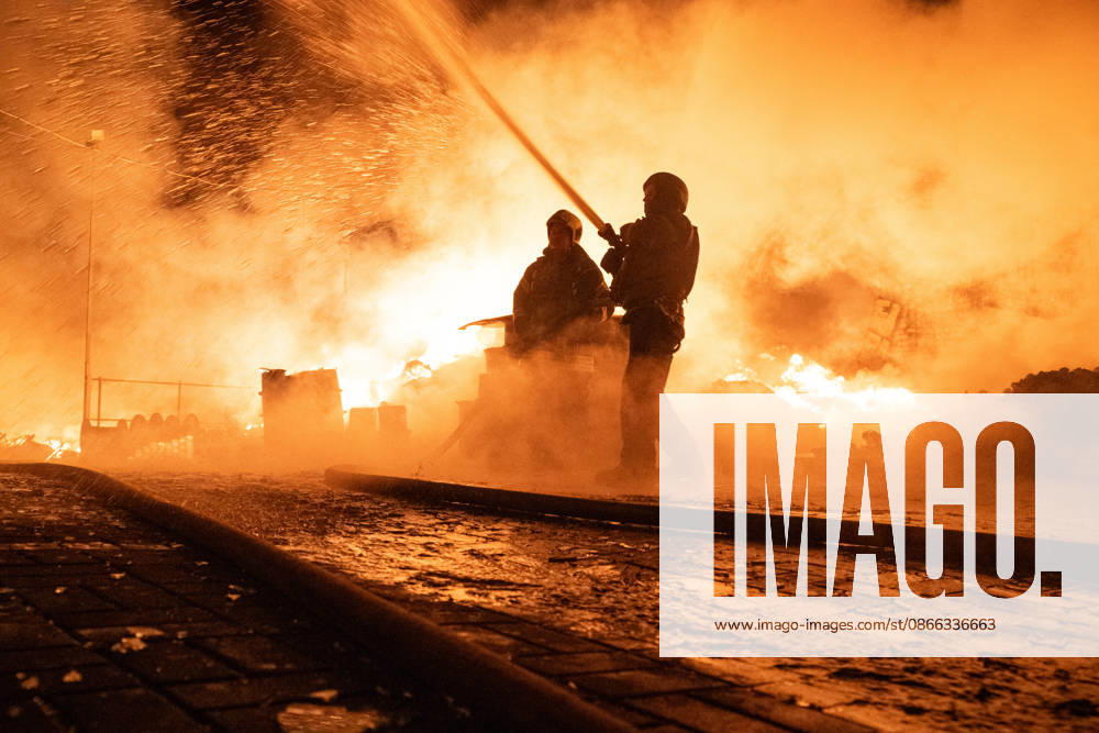 Destruction and fires reported across Kyiv districts after Russian attack State Emergency Service rescue workers extinguish a fire at a warehouse in the Holosiivskyi district of Kyiv, Ukraine, on September 8, 2026. On Tuesday night, September 8, Russian forces launched a strike on the Ukrainian capital with ballistic and cruise missiles, as well as jet UAVs. The attack caused damage to civilian infrastructure, residential areas, and business facilities. Three people were killed, and 19 were injured. Kyiv Ukraine