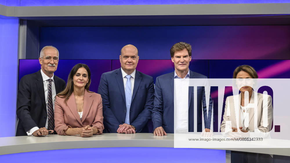 V.l. Sergej Lochthofen (Journalist), Iris Sayram (ARD-Hauptstadtstudio), Robin Alexander (Journalist und Podcaster), Carsten Maschmeyer (Unternehmer) mit Sandra Maischberger, GER, Berlin, Studio, zu Gast bei Maischberger, politische Talkshow, TV, Format, mit Moderatorin Sandra Maischberger, Das Erste, aus Adlershof Am Studio 20, 08.09.2026,