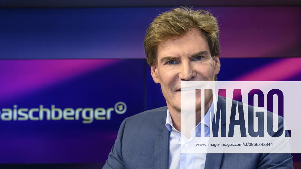 V.l. Carsten Maschmeyer (Unternehmer), GER, Berlin, Studio, zu Gast bei Maischberger, politische Talkshow, TV, Format, mit Moderatorin Sandra Maischberger, Das Erste, aus Adlershof Am Studio 20, 08.09.2026,
