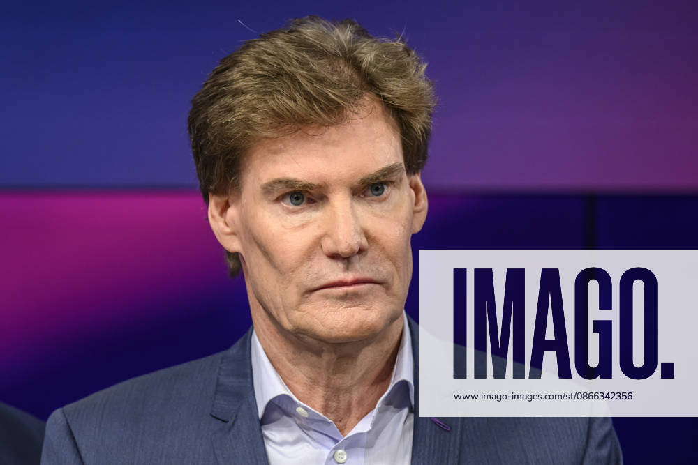 V.l. Carsten Maschmeyer (Unternehmer), GER, Berlin, Studio, zu Gast bei Maischberger, politische Talkshow, TV, Format, mit Moderatorin Sandra Maischberger, Das Erste, aus Adlershof Am Studio 20, 08.09.2026,