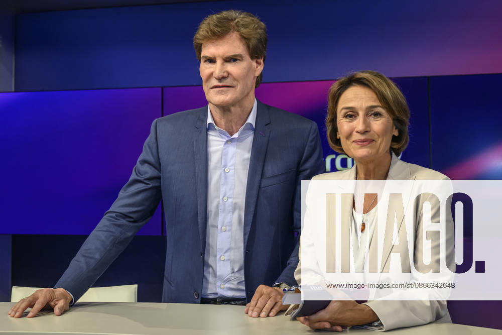 V.l. Carsten Maschmeyer (Unternehmer) mit Sandra Maischberger, GER, Berlin, Studio, zu Gast bei Maischberger, politische Talkshow, TV, Format, mit Moderatorin Sandra Maischberger, Das Erste, aus Adlershof Am Studio 20, 08.09.2026,