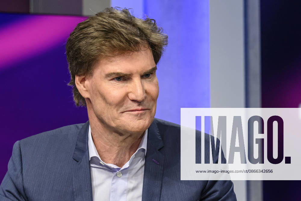 V.l. Carsten Maschmeyer (Unternehmer), GER, Berlin, Studio, zu Gast bei Maischberger, politische Talkshow, TV, Format, mit Moderatorin Sandra Maischberger, Das Erste, aus Adlershof Am Studio 20, 08.09.2026,