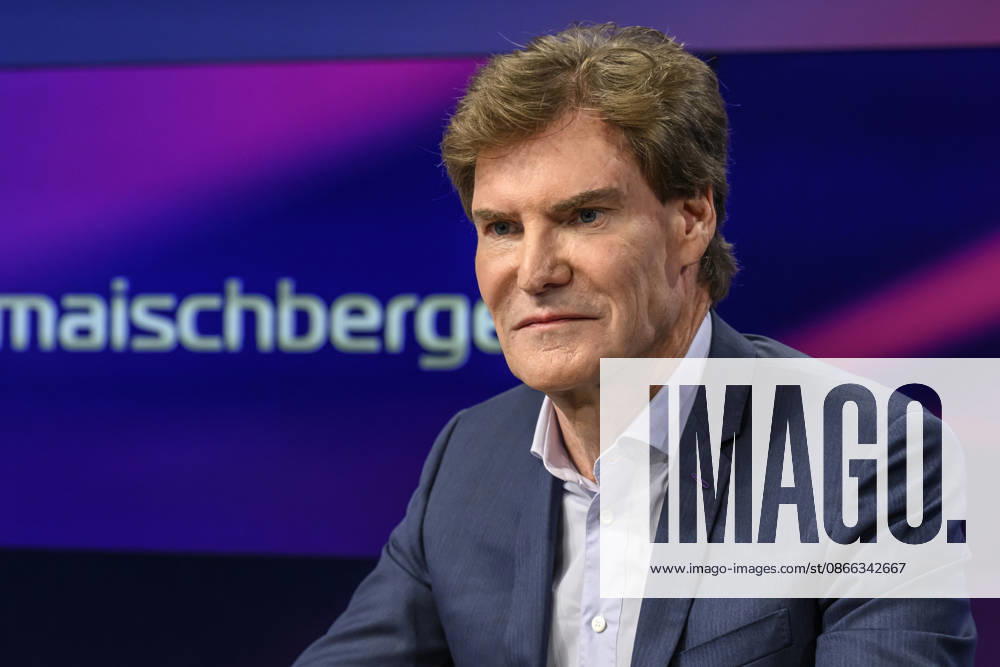 V.l. Carsten Maschmeyer (Unternehmer), GER, Berlin, Studio, zu Gast bei Maischberger, politische Talkshow, TV, Format, mit Moderatorin Sandra Maischberger, Das Erste, aus Adlershof Am Studio 20, 08.09.2026,