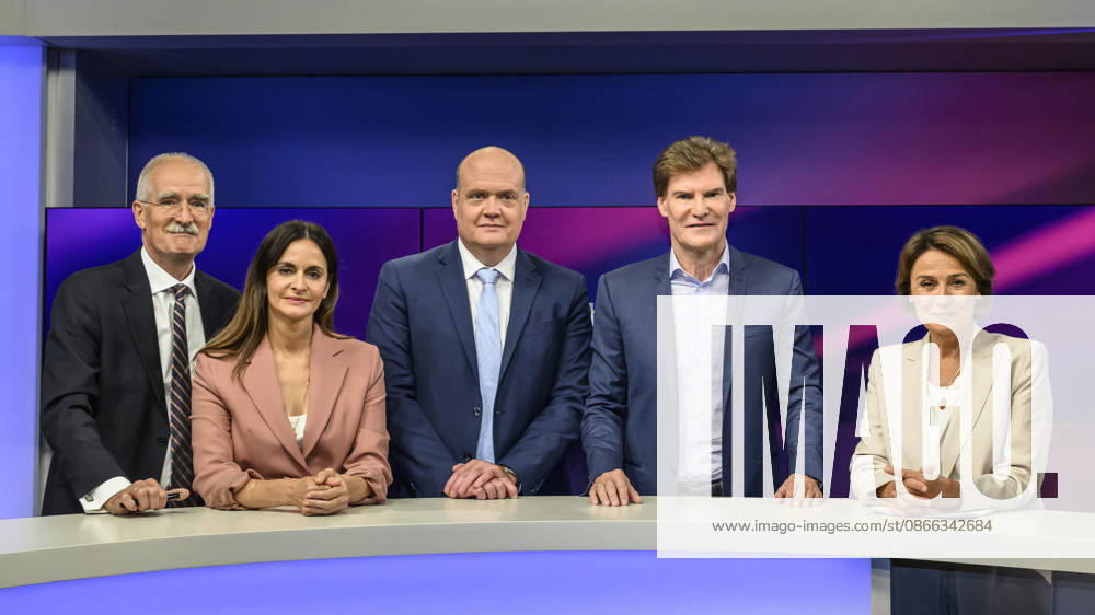 V.l. Sergej Lochthofen (Journalist), Iris Sayram (ARD-Hauptstadtstudio), Robin Alexander (Journalist und Podcaster), Carsten Maschmeyer (Unternehmer) mit Sandra Maischberger, GER, Berlin, Studio, zu Gast bei Maischberger, politische Talkshow, TV, Format, mit Moderatorin Sandra Maischberger, Das Erste, aus Adlershof Am Studio 20, 08.09.2026,