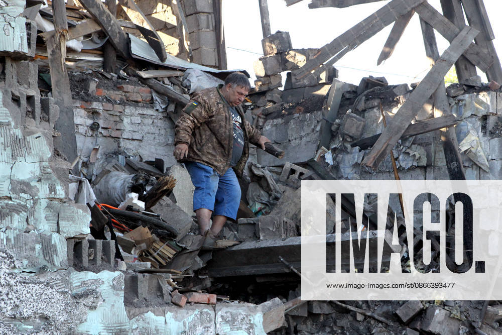 A man examines a private house destroyed in a Russian drone attack, Dnipro, Ukraine, September 9, 2026. On Wednesday night, September 9, Russian drones struck the eastern Ukrainian city. The attack caused fires at warehouses storing building materials and at a private house. Rescuers freed three people, including a 15-year-old boy, from the basement of the damaged home. A 51-year-old man and a 52-year-old woman were taken to hospital. (Photo by Mykola Miakshykov Ukrinform) Aftermath of Russian drone attack in Dnipro