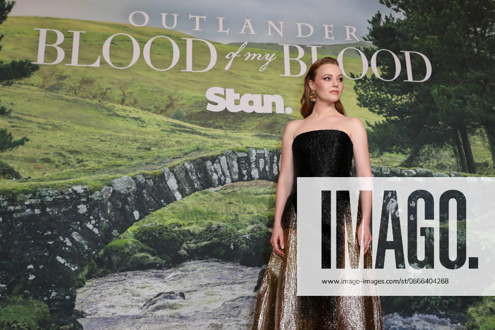 HARRIET SLATER attends the Sydney Premiere of Outlander: Blood of my Blood at Hoyts Entertainment Quarter on September 09, 2026 in Sydney, NSW Australia - ZUMAa155 20260909_aaa_a155_008