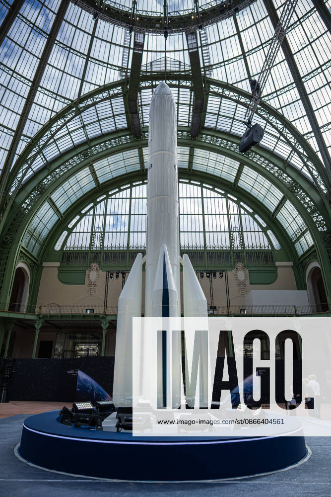 International Space Summit in Paris Aurelien Morissard MAXPPP MAXPPP Paris Sept. 9, 2026 A miniature model of an ESA-Arianespace rocket is on display at the Grand Palais ahead of the opening of a two-day International Space Summit in Paris, France, Wednesday, September 9, 2026 Aurelien Morissard MAXPPP Paris, France