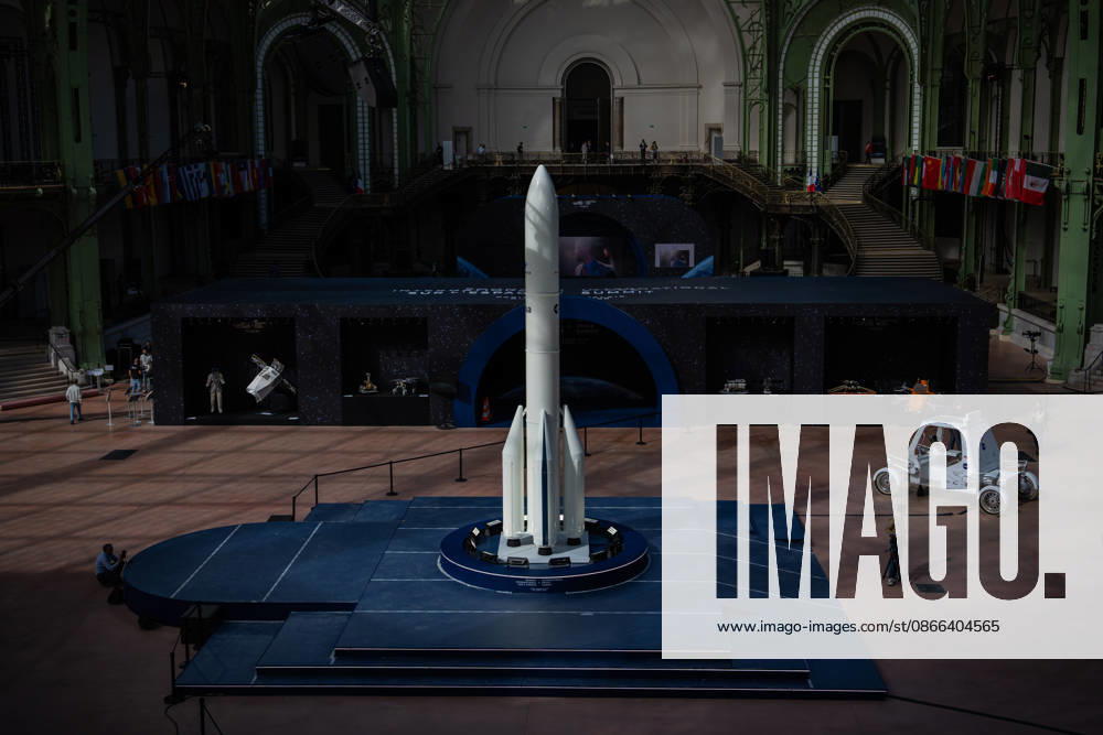 International Space Summit in Paris Aurelien Morissard MAXPPP MAXPPP Paris Sept. 9, 2026 A miniature model of an ESA-Arianespace rocket is on display at the Grand Palais ahead of the opening of a two-day International Space Summit in Paris, France, on Wednesday, September 9, 2026. Aurelien Morissard MAXPPP Paris, France