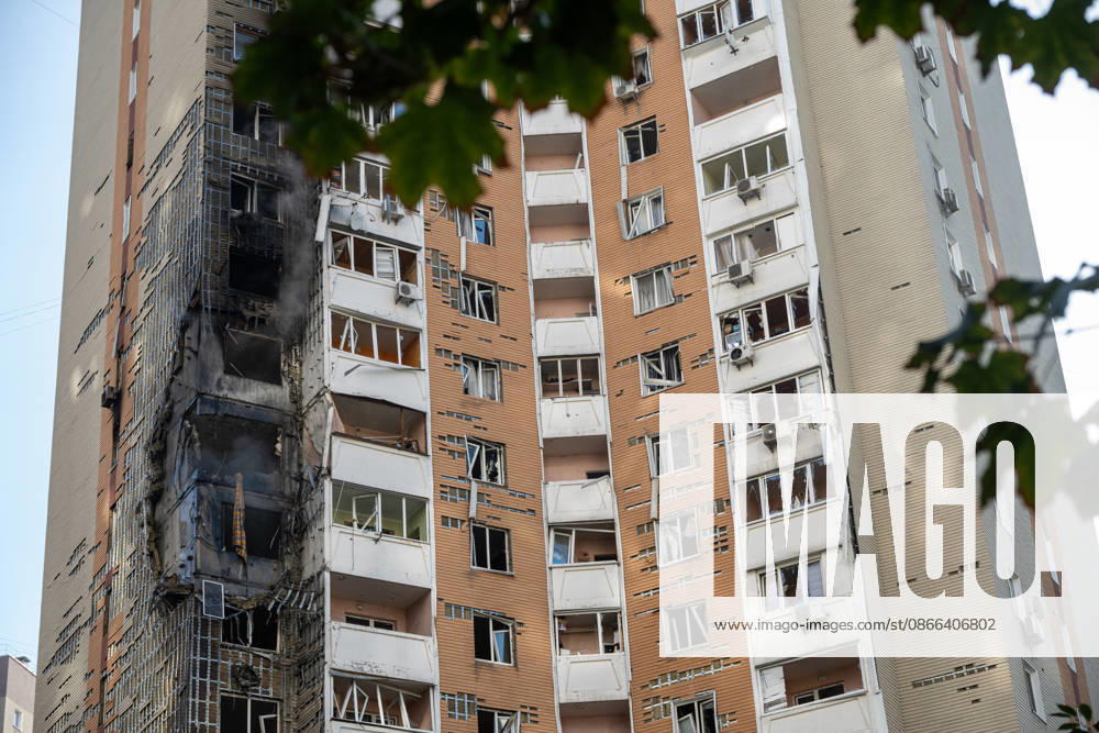 A 24-storey apartment block is damaged by a Russian attack in the Darnytskyi district of Kyiv, Ukraine, September 9, 2026. On Wednesday morning, September 9, a Russian drone hit the 24-storey building on the 12th floor. According to police, five people were injured, including a pregnant woman. (Photo by Danylo Antoniuk Ukrinform) Apartment block hit by Russian drone in Kyiv