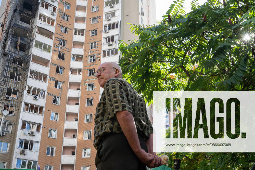 People face a 24-storey apartment block damaged by a Russian attack in the Darnytskyi district of Kyiv, Ukraine, September 9, 2026. On Wednesday morning, September 9, a Russian drone hit the 24-storey building on the 12th floor. According to police, five people were injured, including a pregnant woman. (Photo by Danylo Antoniuk Ukrinform) Apartment block hit by Russian drone in Kyiv