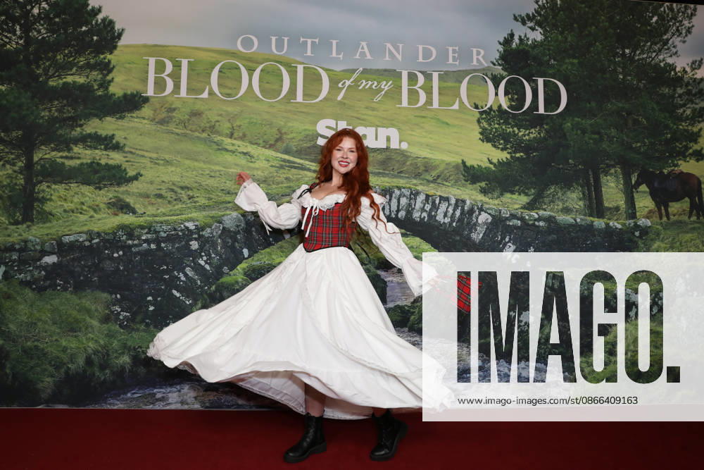 ELOISE MONIQUE attends the Sydney Premiere of Outlander: Blood of my Blood at Hoyts Entertainment Quarter on September 09, 2026 in Sydney, NSW Australia - ZUMAa155 20260909_aaa_a155_080