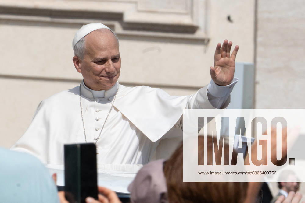 Pope Leo XIV At Weekly General Audience - Vatican City His Holiness Pope Leo XIV attends the weekly general audience at St Peter s Square in Vatican City, Vatican City on September 9, 2026. Photo by Andrea Bracaglia ABACAPRESS.COM Vatican Vatican City Vatican (or Holy See)