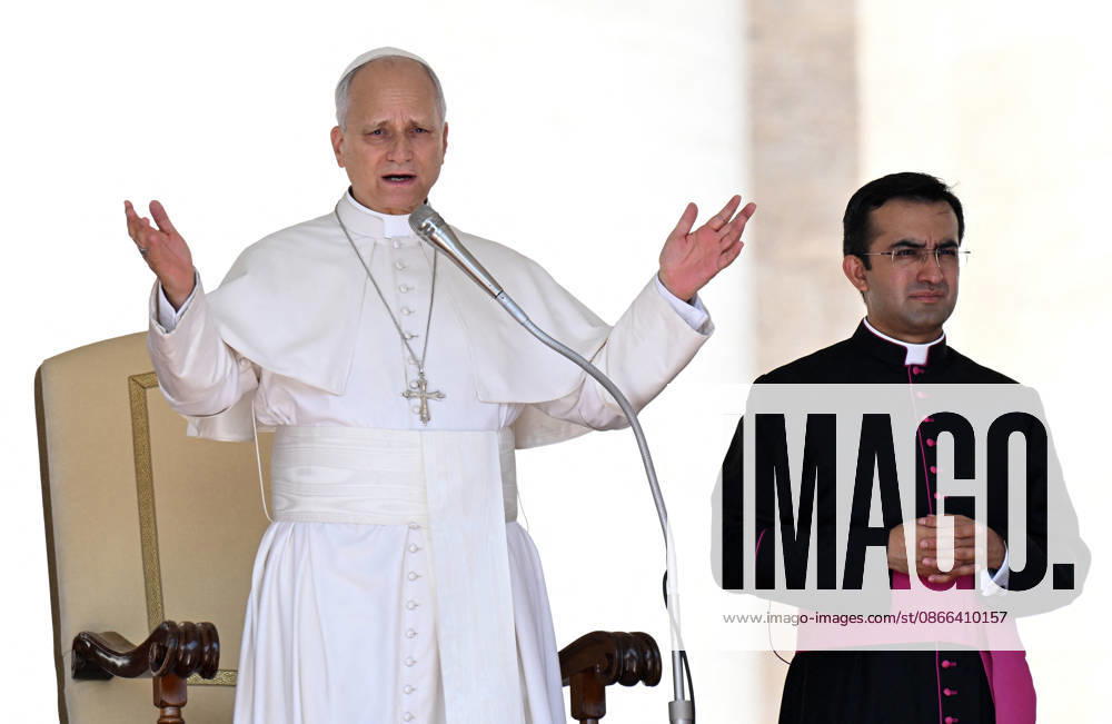 Pope Leo XIV leads The General Audience - Vatican Pope Leo XIV attends the weekly general audience in Saint Peter’s square, Vatican on September 9, 2026. RIGHT: Edgard Ivan Rimaycuna Inga, pope’s private secretary. Photo by Eric Vandeville ABACAPRESS.COM Rome Vatican (or Holy See)