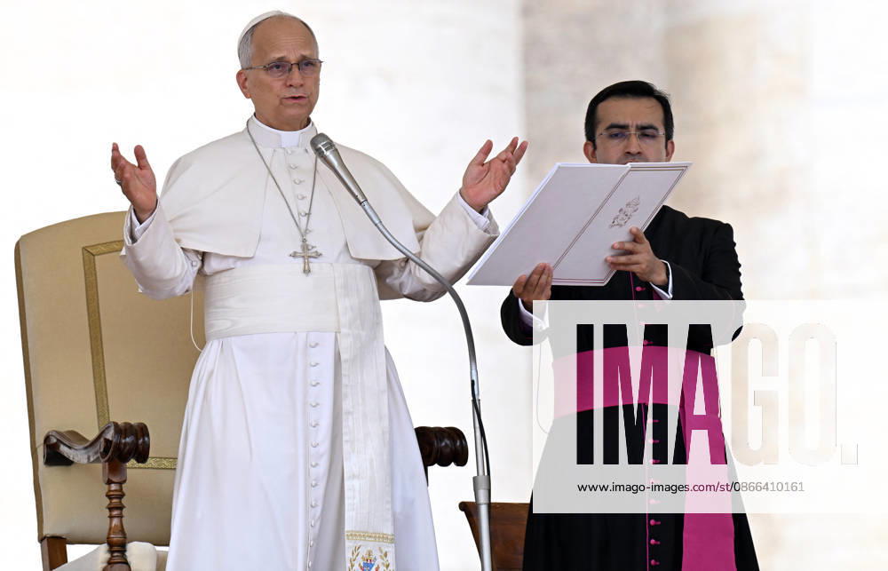 Pope Leo XIV leads The General Audience - Vatican Pope Leo XIV attends the weekly general audience in Saint Peter’s square, Vatican on September 9, 2026. RIGHT: Edgard Ivan Rimaycuna Inga, pope’s private secretary. Photo by Eric Vandeville ABACAPRESS.COM Rome Vatican (or Holy See)