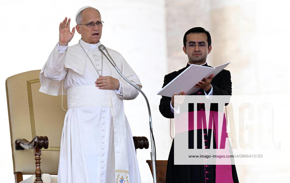 Pope Leo XIV leads The General Audience - Vatican Pope Leo XIV attends the weekly general audience in Saint Peter’s square, Vatican on September 9, 2026. RIGHT: Edgard Ivan Rimaycuna Inga, pope’s private secretary. Photo by Eric Vandeville ABACAPRESS.COM Rome Vatican (or Holy See)