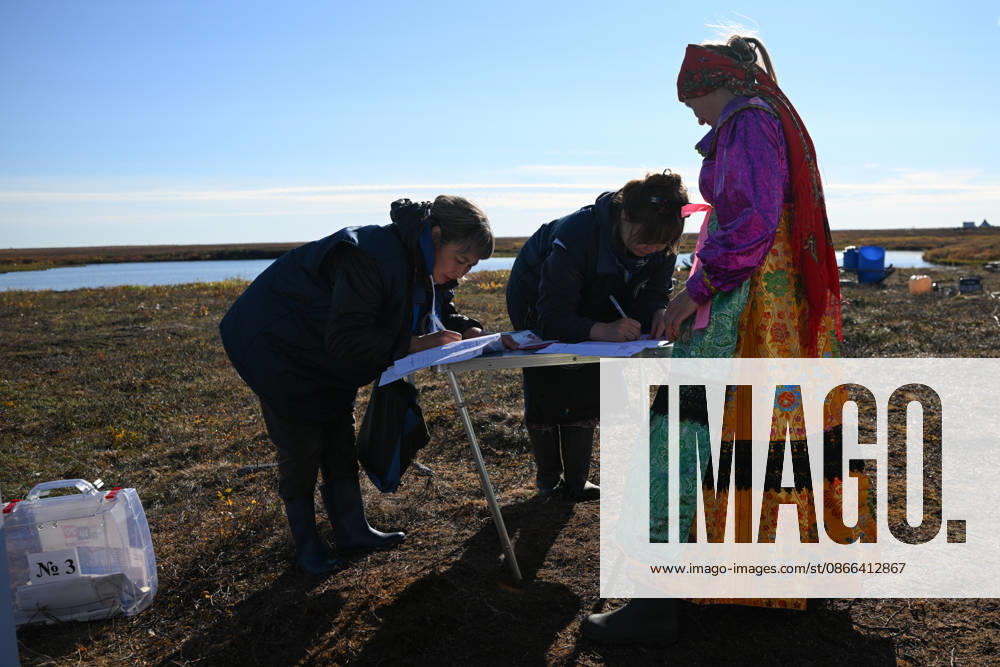 Russia Parliamentary Election Early Voting 9239444 09.09.2026 A member of a local indigenous community prepraes to vote during the early voting in remote areas ahead of State Duma elections at a reindeer camping ground, in Yamalo-Nenets Autonomous Area, Russia. Russians will vote in State Duma, the lower house of parliament, and municipal elections over three days, from September 18-20. Alexandr Kryazhev Sputnik Yamalo-Nenets Autonomous Area Russia