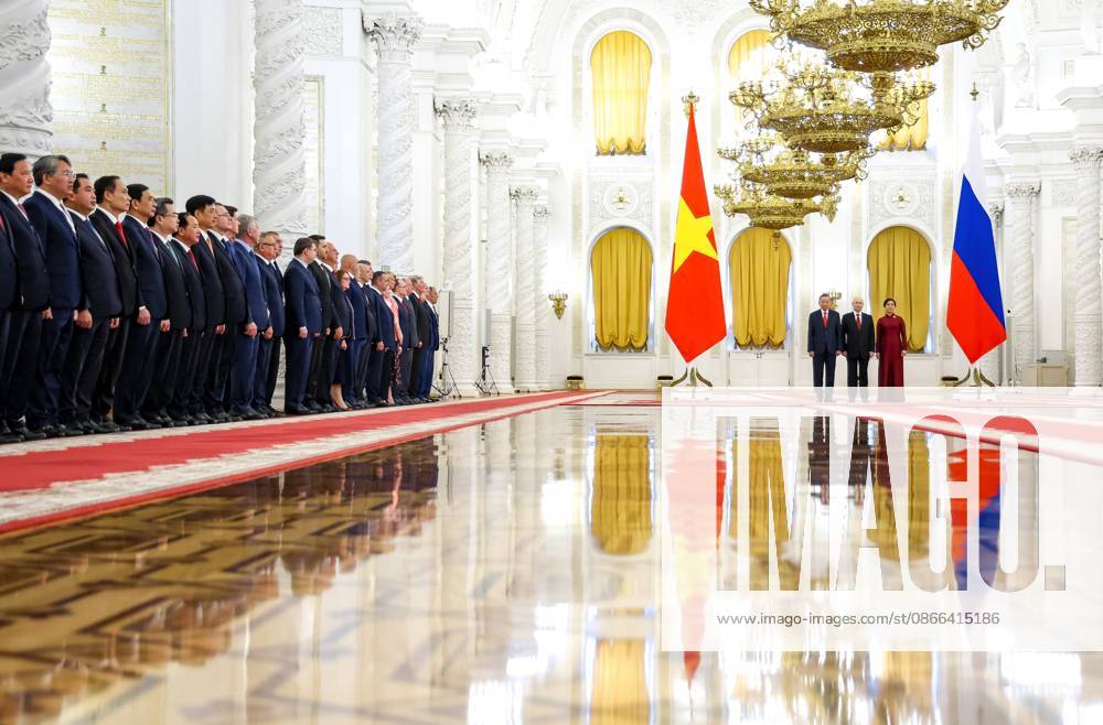 Russia Vietnam 9239465 09.09.2026 Russian President Vladimir Putin, Vietnamese President To Lam and his wife Ngo Phuong Ly attend an official welcome ceremony before a meeting at the Kremlin in Moscow, Russia. Alexander Kazakov Sputnik Moscow Russia