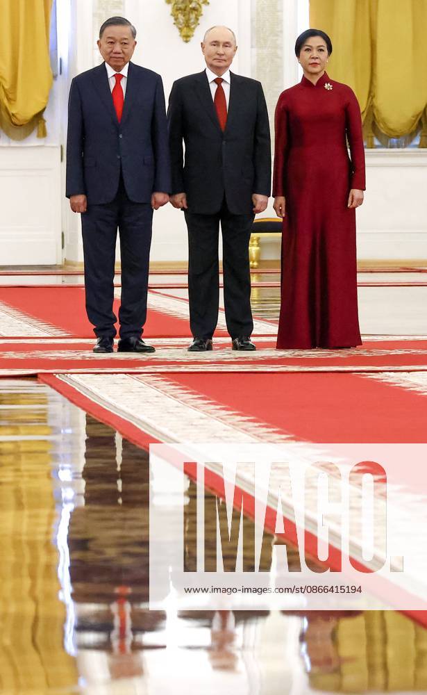 Russia Vietnam 9239493 09.09.2026 Russian President Vladimir Putin, Vietnamese President To Lam and his wife Ngo Phuong Ly attend an official welcome ceremony before a meeting at the Kremlin in Moscow, Russia. Geodakyan Artem Sputnik Moscow Russia