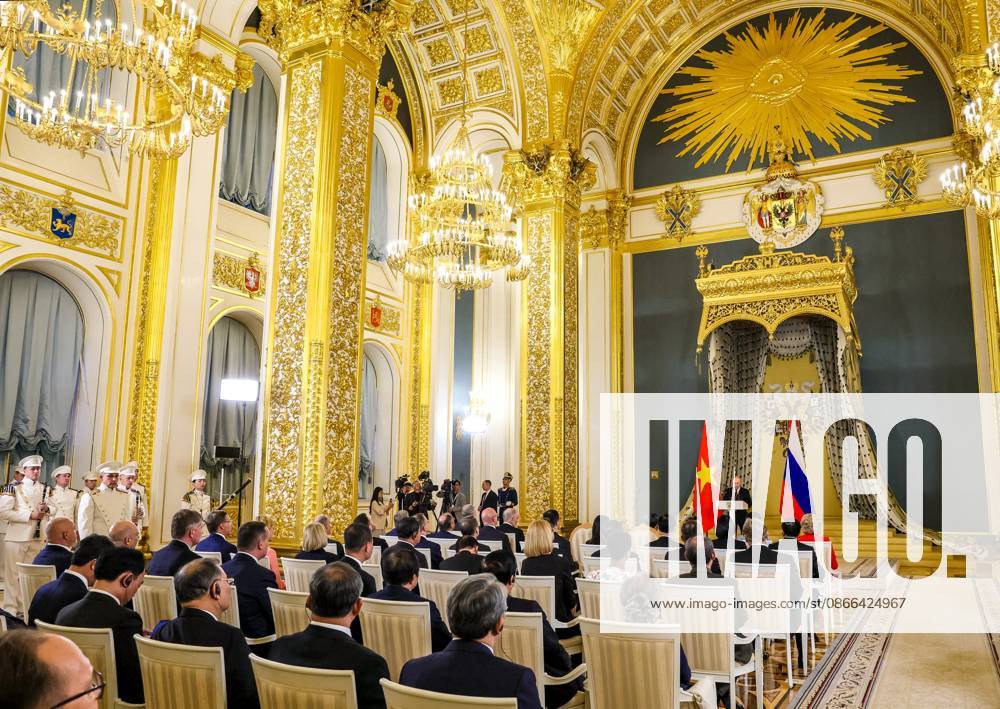 Russia Vietnam 9239648 09.09.2026 Russian President Vladimir Putin makes a statement to the press following a meeting with Vietnamese President To Lam at the Kremlin in Moscow, Russia. Mikhail Metzel Sputnik Moscow Russia