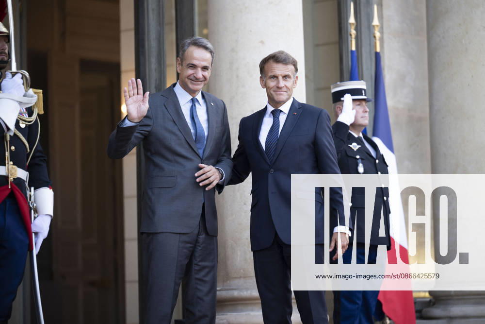 French President Macron Meets Greece s PM Mitsotakis - Paris France s President Emmanuel Macron welcomes Greece s Prime Minister Kyriakos Mitsotakis at Elysee Palace in Paris on September 9, 2026.Photo by Eliot Blondet ABACAPRESS.COM Paris France France