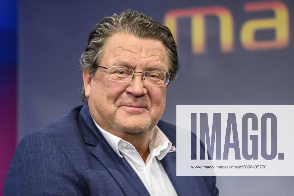 Im Bild v.l.: Stephan Brandner, AfD (Mitglied des Rechtsausschusses), GER, Berlin, Studio, zu Gast bei Maischberger, politische Talkshow, TV, Format, mit Moderatorin Sandra Maischberger, Das Erste, aus Adlershof Am Studio 20, 09.09.2026,