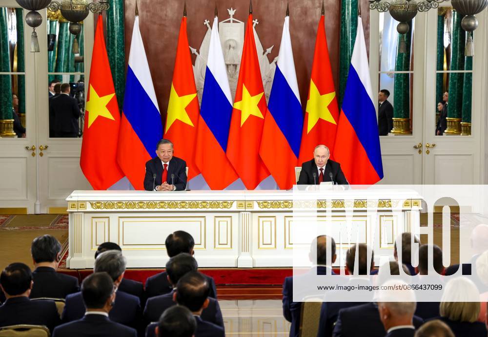 Russia Vietnam 9239836 09.09.2026 Vietnamese President To Lam and Russian President Vladimir Putin make statements to the press following their meeting at the Kremlin in Moscow, Russia. Alexander Kazakov Sputnik Moscow Russia